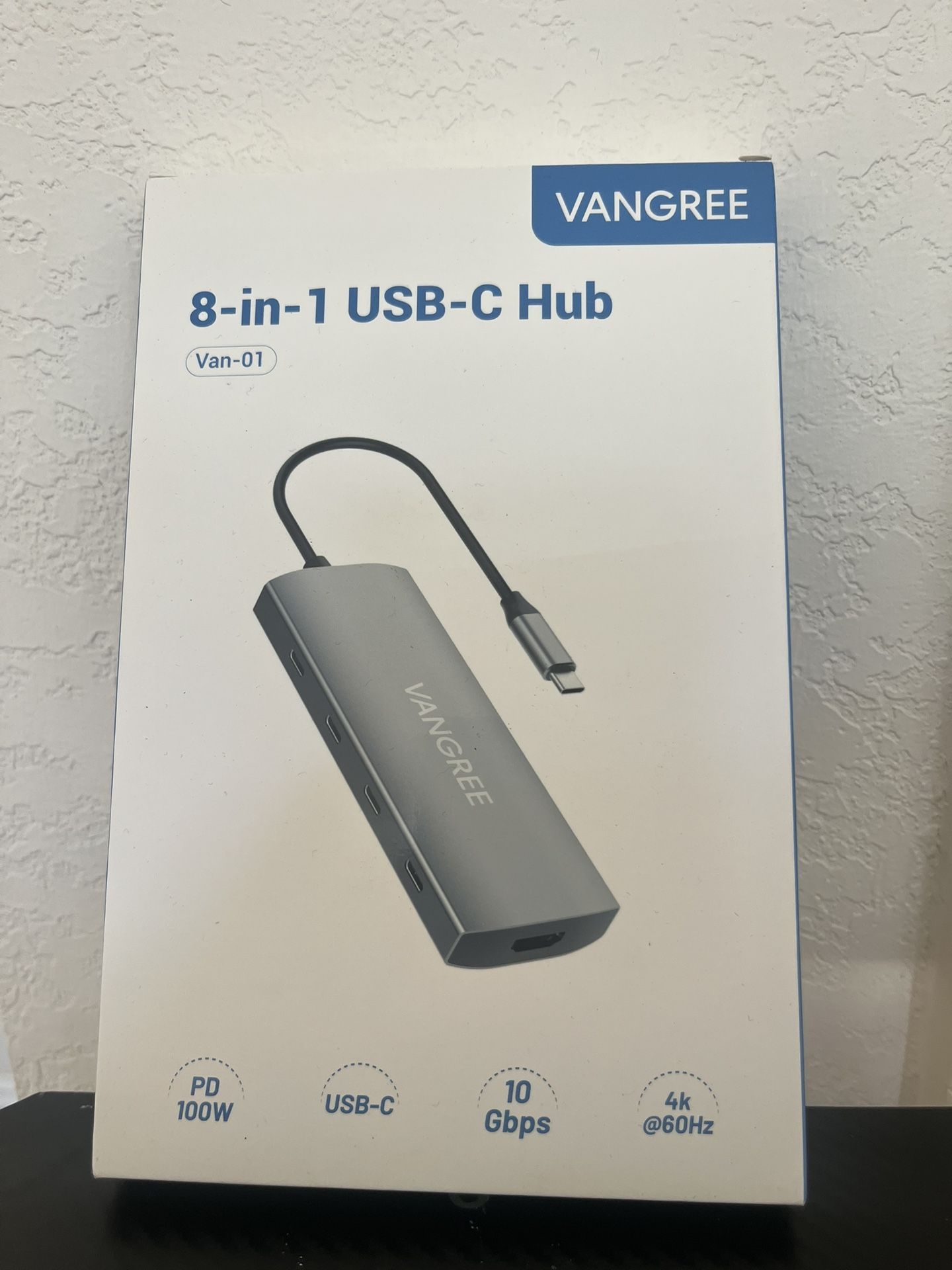 Vangree 8 in 1 USB C-Hub