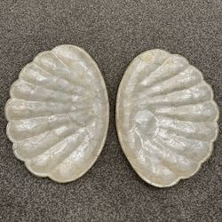 2 Capiz Shell Tray