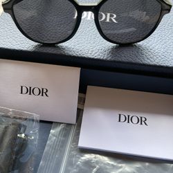 Authentic Men’s Dior Essential Carbon Fiber Sunglasses 