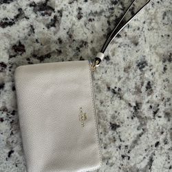 Coach Women Handbag Wristlet 