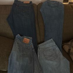 Levi’s 569’s