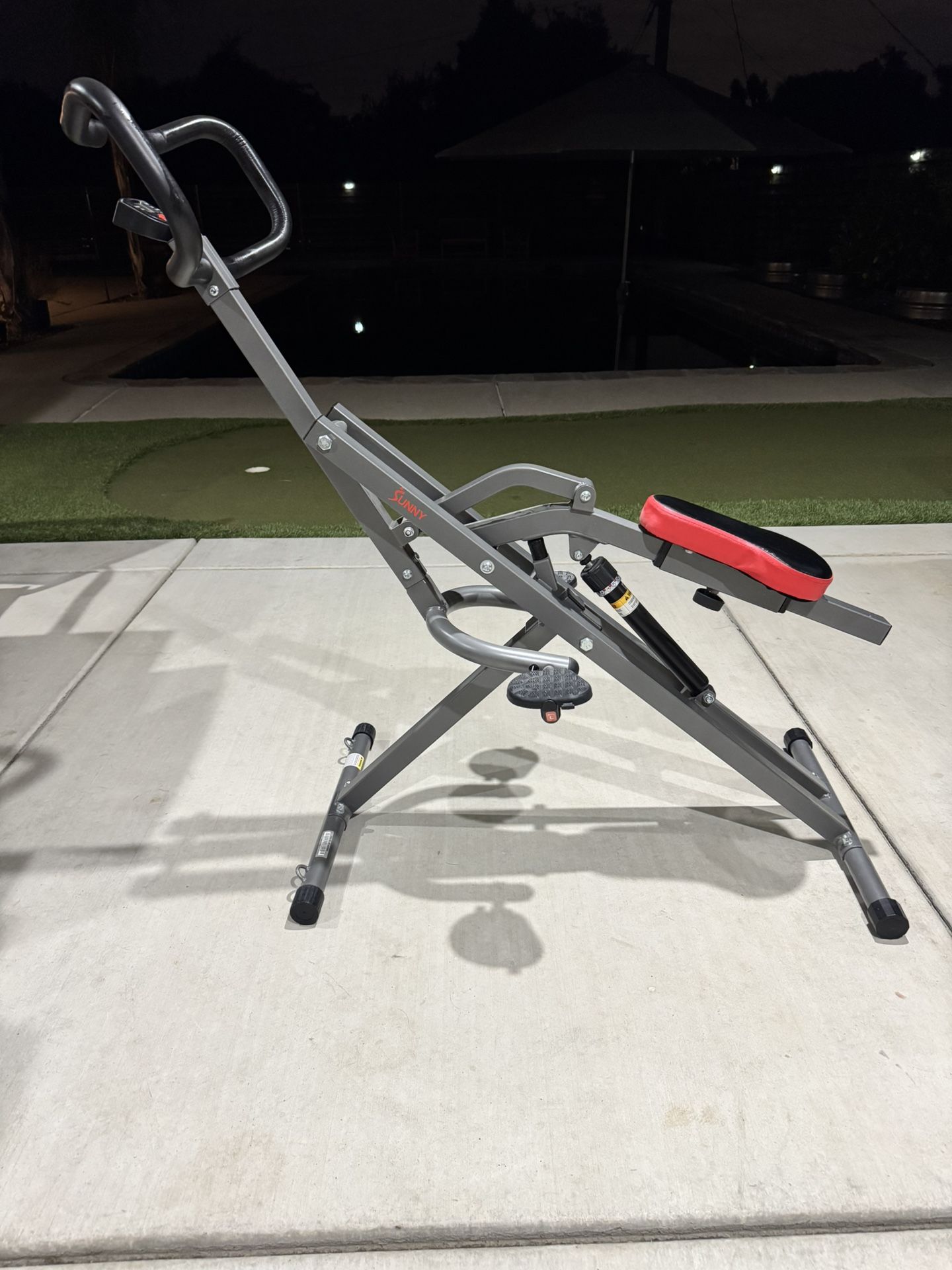 Sunny Health & Fitness Row-N-Ride PRO Squat Assist Trainer