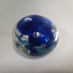 Beautiful Blown Glass Paperweight 