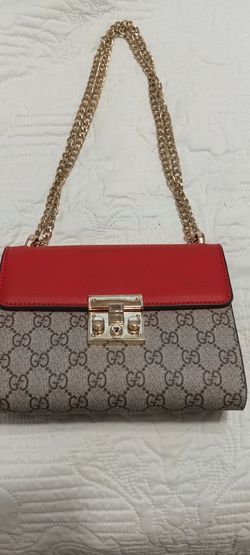 Purse inspired by  Italian designer