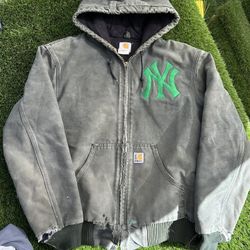Vintage 90’s Carhartt Work New York Yankees Olive Hooded Jacket