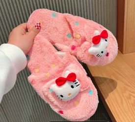 Pink Hello Kitty Slippers