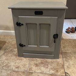antique blue end table 