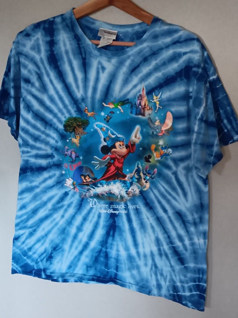 Vintage 90s Walt Disny World Tshirt Medium