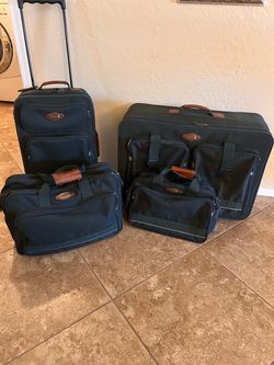 4 piece luggage set