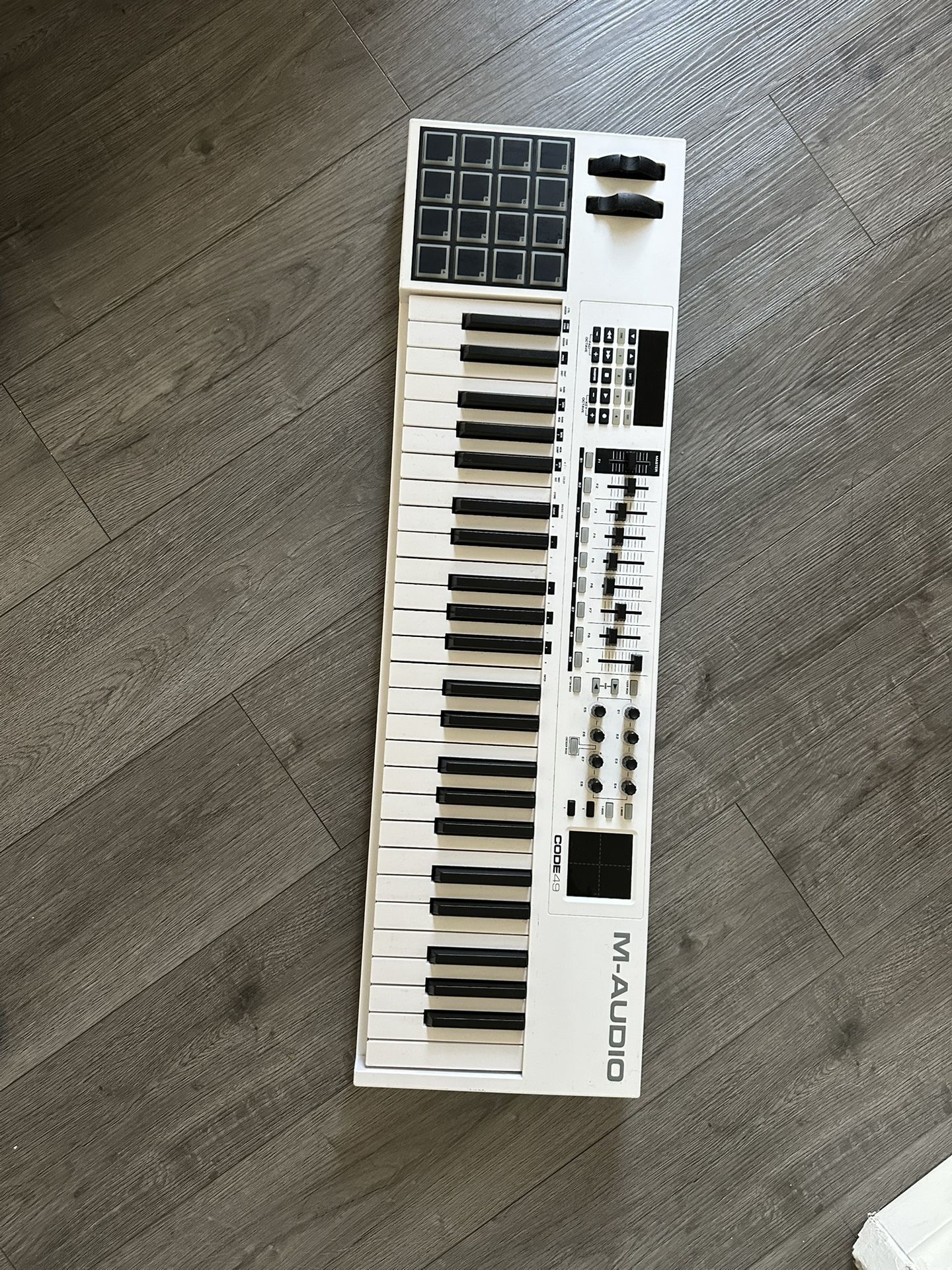 M Audio Keyboard