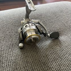 Bull Dormer quantim Spinning reel great condition