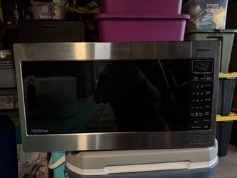 Panasonic 2.2 Cu. Ft. 1250W Inverter Microwave – Stainless Steel