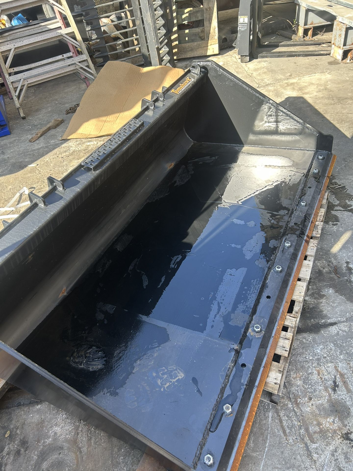 Bobcat Bucket