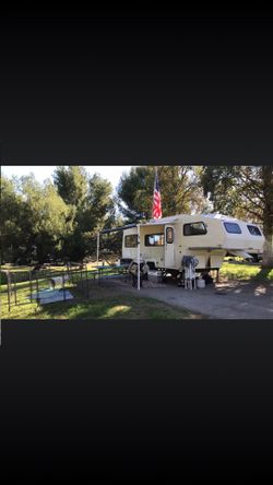 1989 aspinlite 22’ 5th wheel clean all works