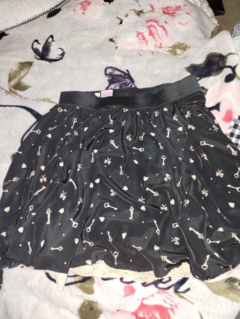 Beautiful Black Skirt With Tulle Underneath