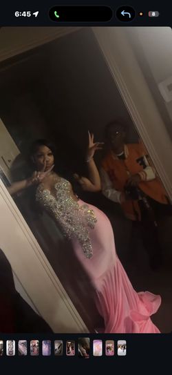 PROM DRESS FOR SELL.