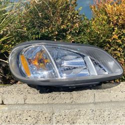 2008 - 2015 Freightliner M2 Chrome interior Headlight