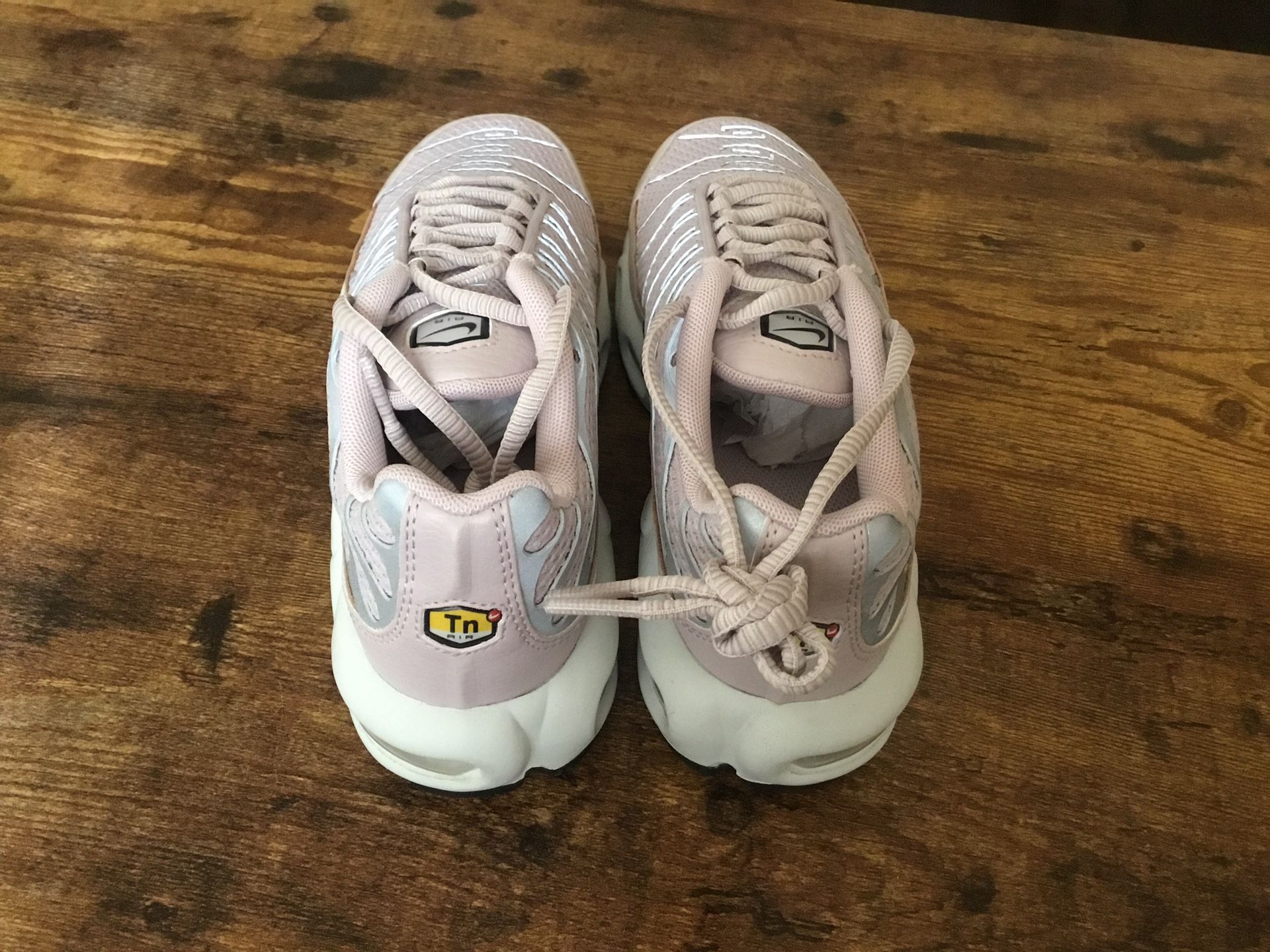 New Women's Nike Air Max Plus size