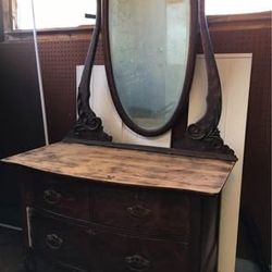 Antique Dresser With Mirror 
