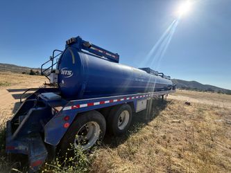 Pump pipe trailer