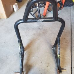 S-SPEC rear stand