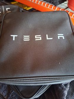 Tesla mobile charger