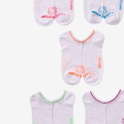Hello Kitty Socks