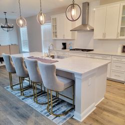 Modern Kitchen Island Chairs LIKE NEW Stylish!!