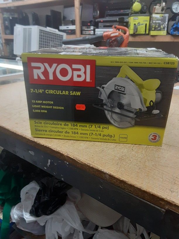 Ryobi 14 Amp 7-1/4" Adjustable Electric Circular Saw w/Exactline Laser | CSB135L