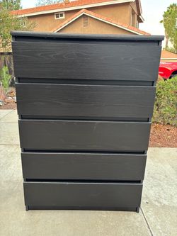 Black 5 Drawer Modern Dresser Chest of Drawers Furniture Great Condition