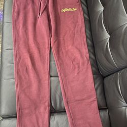 Holister Joggers Size Small