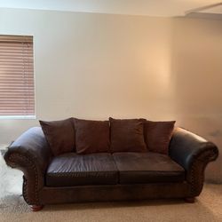 Leather Couch And Loveseat 