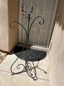 Iron Hanging plant