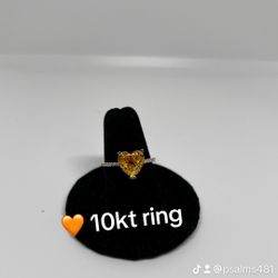 10kt Ring 