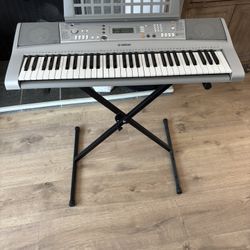 yamaha portatone electronic keyboard 175