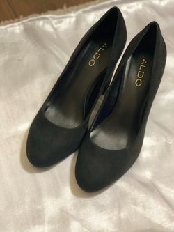 ALDO Black Suede Pumps Size 8.5