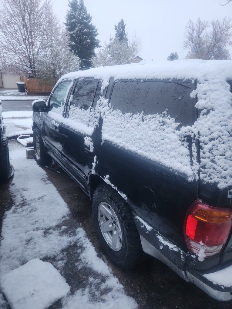2000 Ford Explorer