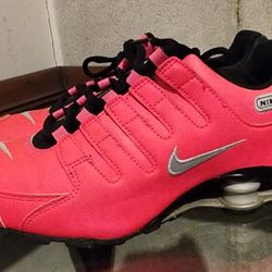 NIKE SHOX WOMEN 8