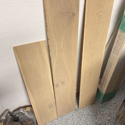 White oak Hard Wood Floor 35SqFt Only 