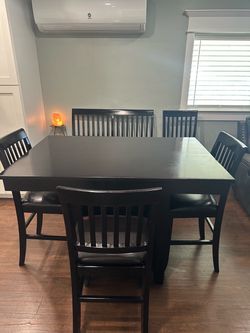 Dining Table set $400