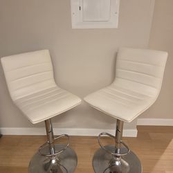 White Swivel Bar Stools (Set of 2)
