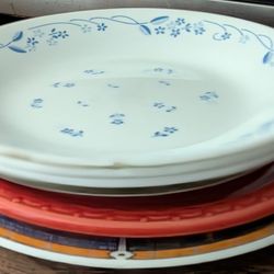 Small Dessert Plates 