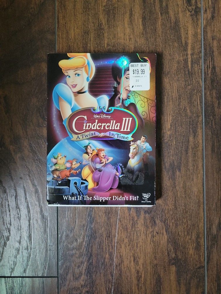 WALT DISNEY CINDERELLA III "A TWIST IN TIME" NEW IN IT'S ORIGINAL SEALED PACKAGING BOX $15.00