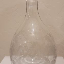 Vintage BACCARAT Hand Blown Crystal Decanter W/Stopper “Elizabeth” Floral