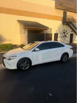 Toyota camry 2017