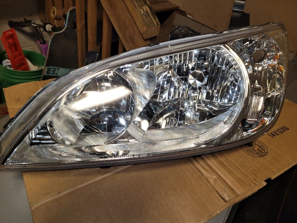 2004 Honda Civic 2dr 4dr Front Head Lights New