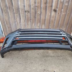 2017 2018 2019 Toyota highlander front bumper Used Oem
