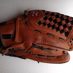 Rawlings Baseball Glove 