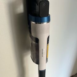 Shark Wireless Vacuum 