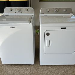 Maytag Washer And Dryer (like new)